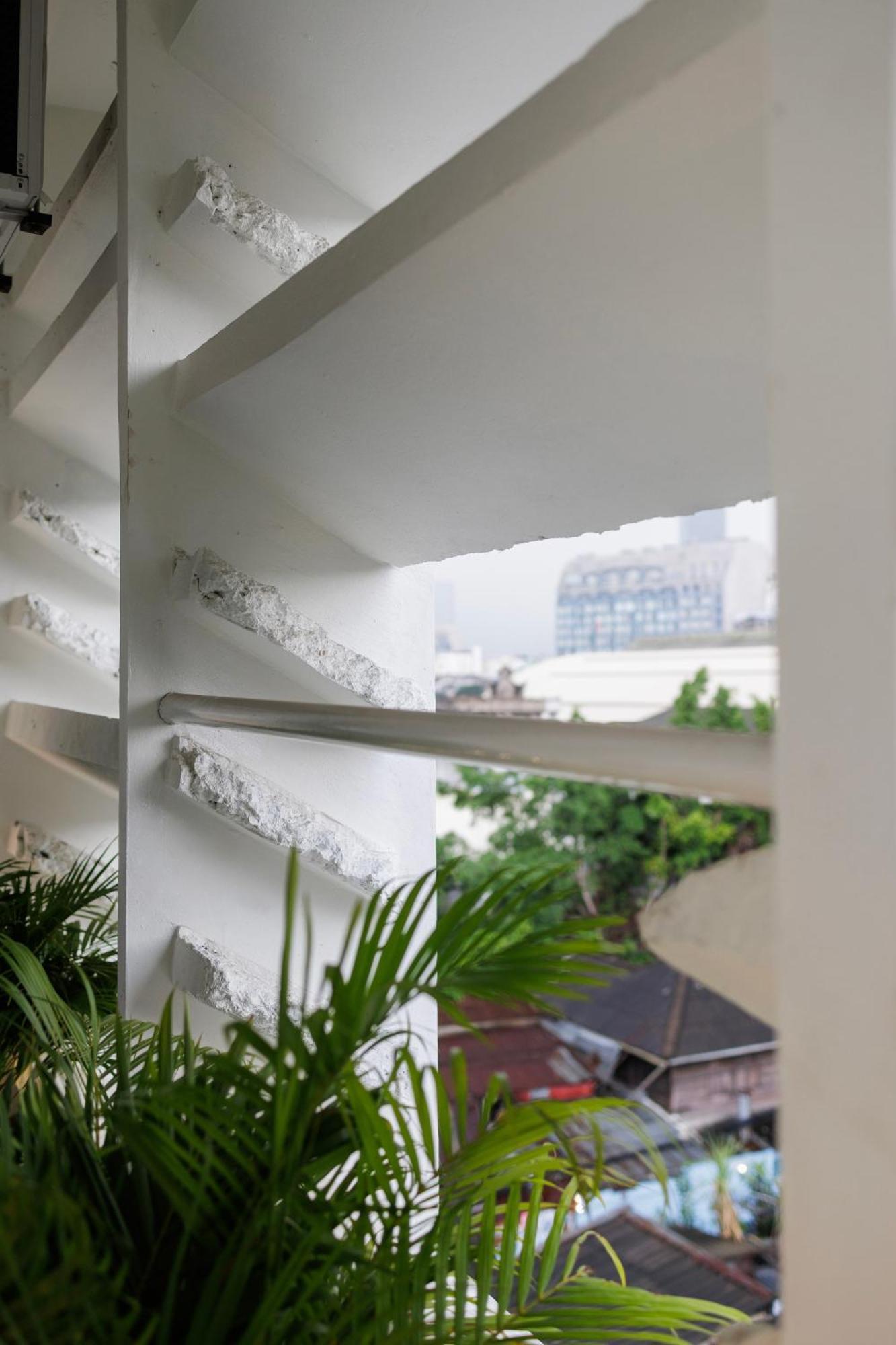 C'house กรุงเทพมหานคร