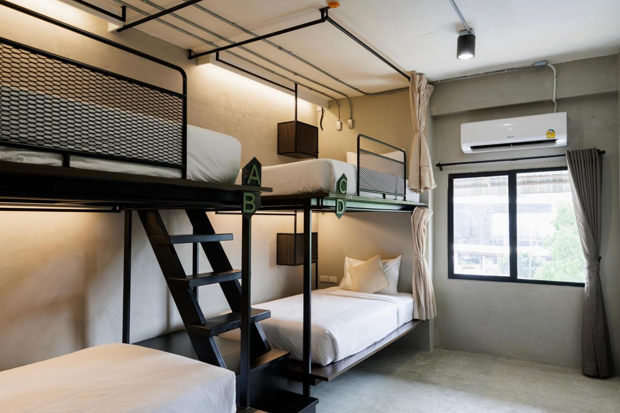 ที่พัก C'house *